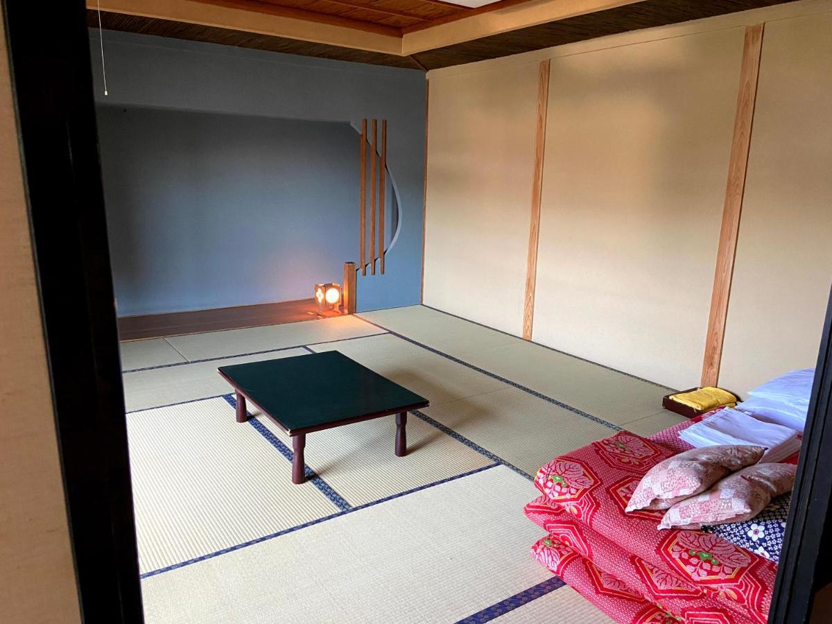 ゲストハウス　華屋 Sado Bagian luar foto